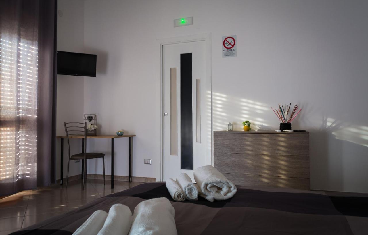 פומפיי Raro'S Home Bed & Breakfast מראה חיצוני תמונה